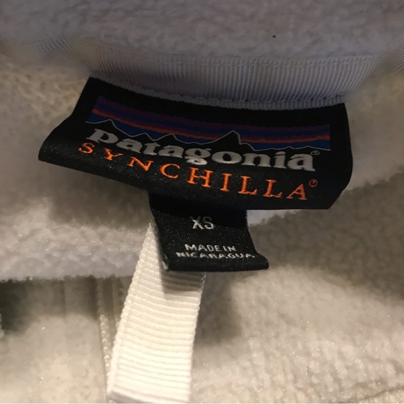 Patagonia Women's Clasic Synchilla Marsupial Pull Over White Size XS. - Picture 6 of 7
